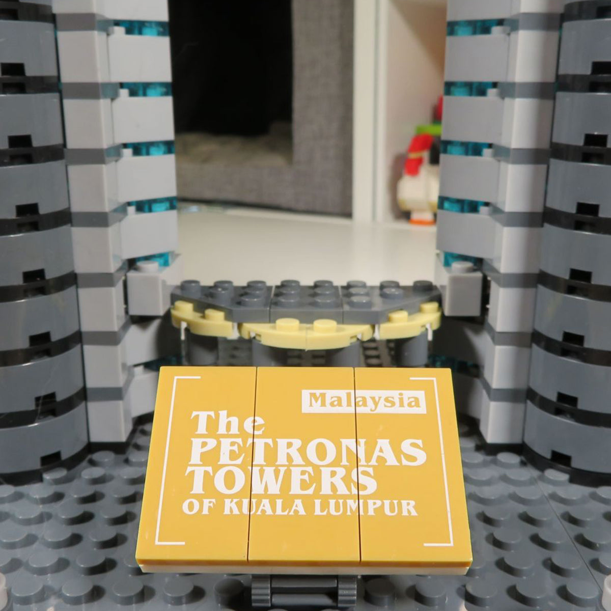Petronas Twin Towers Construction Building Blocks - 5213