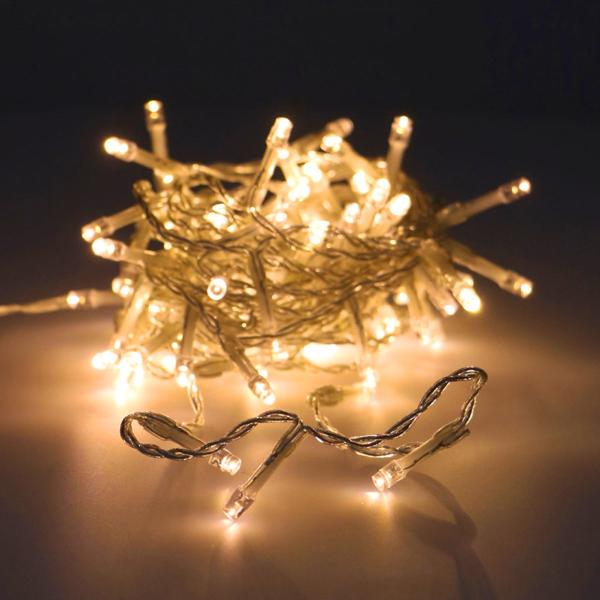 30 LEDs Warm White Lights Battery Operated