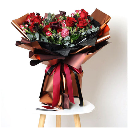 Aura Dual Side Metallic Flower Sheet Pack Of 10 – Luxury Bouquet Wrapping Paper For Flower Packing, Gift Wrapping, Wedding & Floral Decoration