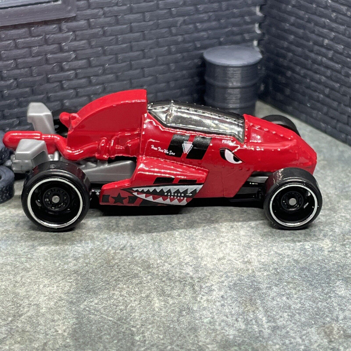 Hot Wheels Diecast 2 Jet Z Rod Squad Series Model Toy Cars