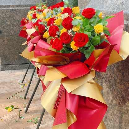 Plain Solid Colour Opaque Reversible Bouquet Sheets with Gold Back