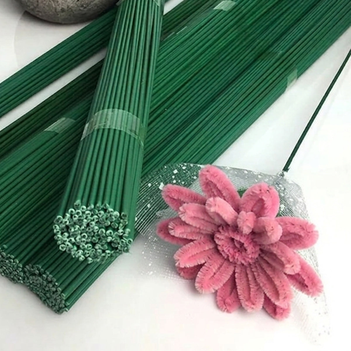 1mm Floral Stem Wire – Premium Green Florist Wire for Artificial Flowers, Bouquet Making, Wreath Making, Floral Arrangements & DIY Craft Supplies