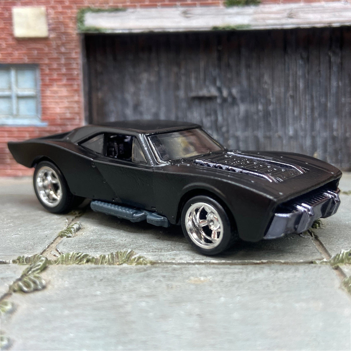 Diecast Hotwheels 2021 Batmobile Die-Cast Toy Car
