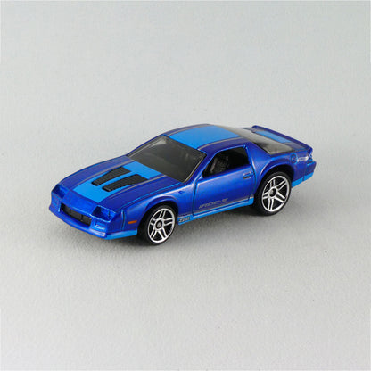 Hot Wheels Diecast 85 Chevrolet Camaro Iroc-Z, Muscle Mania (2021) Series Model Toy Cars